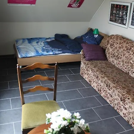 Gaestezimmer 10 Min Von Der Altstadt Entfernt Hattingen Exterior photo